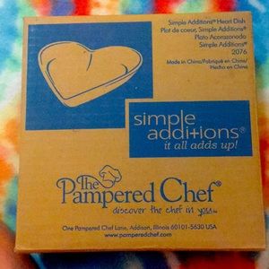 2 RED DISHES NEW IN BOXES